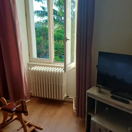 Couette-café La Maison Du Bonheur 3*